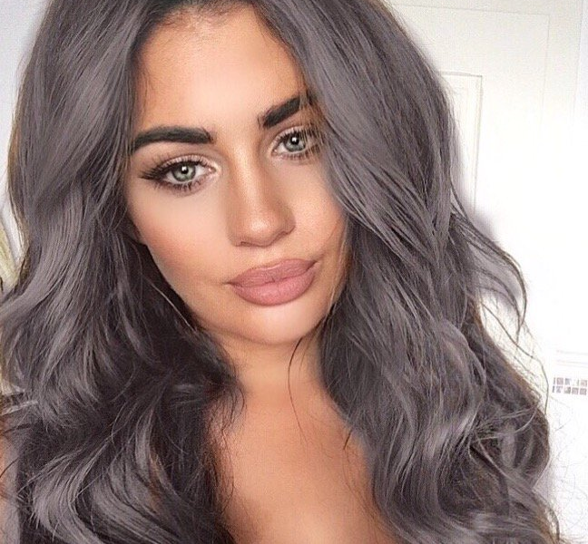 Holly Peers: The Evolution of a Glamour Icon with Lasting Influence Holly Peers: The Evolution of a Glamour Icon with Lasting Influence