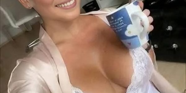 56 and Still Turning Heads: She’s Timeless Charm and Trailblazing Legacy 56 and Still Turning Heads: She’s Timeless Charm and Trailblazing Legacy