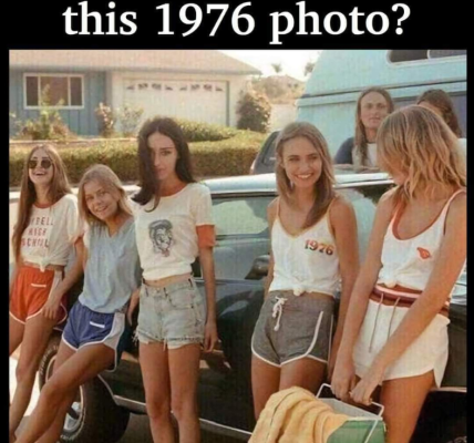 11 Ways BFF Relationships Have Changed From The ’90s Versus Today 11 Ways BFF Relationships Have Changed From The ’90s Versus Today