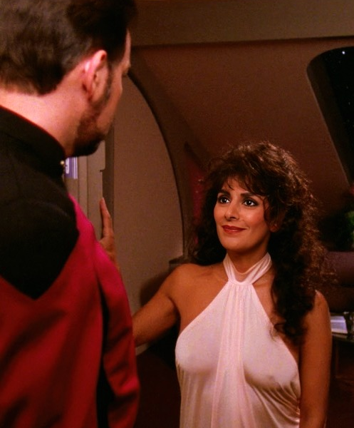 The details you never noticed in Star Trek: The Next Generation The details you never noticed in Star Trek: The Next Generation