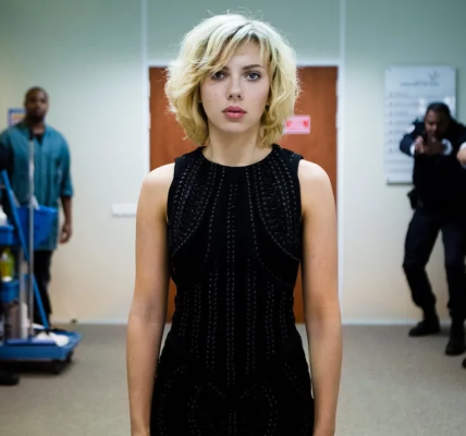 Scarlett Johansson’s Electrifying Performance in Lucy: A Sci-Fi Masterpiece Scarlett Johansson’s Electrifying Performance in Lucy: A Sci-Fi Masterpiece
