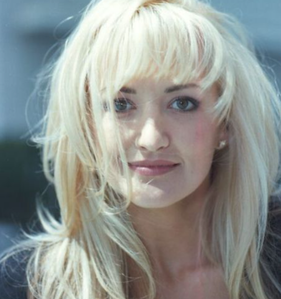 Monique Noel – The Timeless Icon of Elegance and Grace