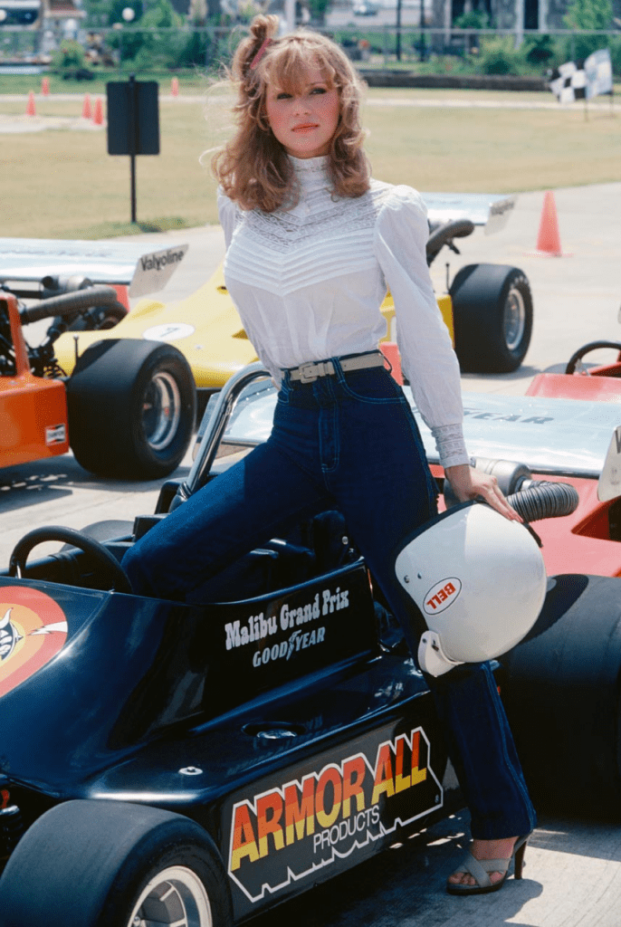 Kimberly McArthur – A Timeless Beauty and Entertainment Icon – U.S.A RETRO